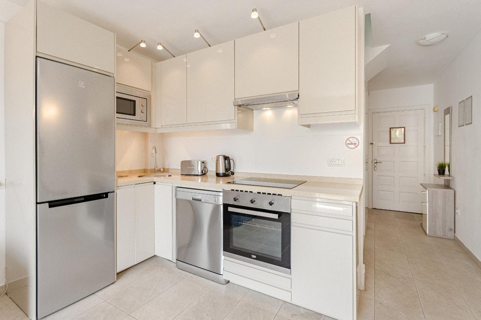 Duplex In Complex Andorra Appartement Arona  Buitenkant foto